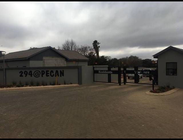 2 BEDROOM APARTMENT FOR SALE IN POMONA